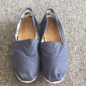 Toms Shoes , Navy Sz 9 women’s